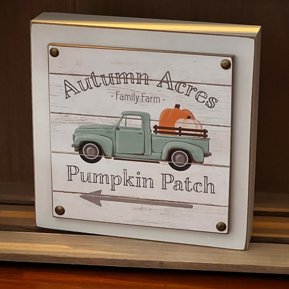 Autumn Acres Pumpkin Patch Sign - Green and Orange